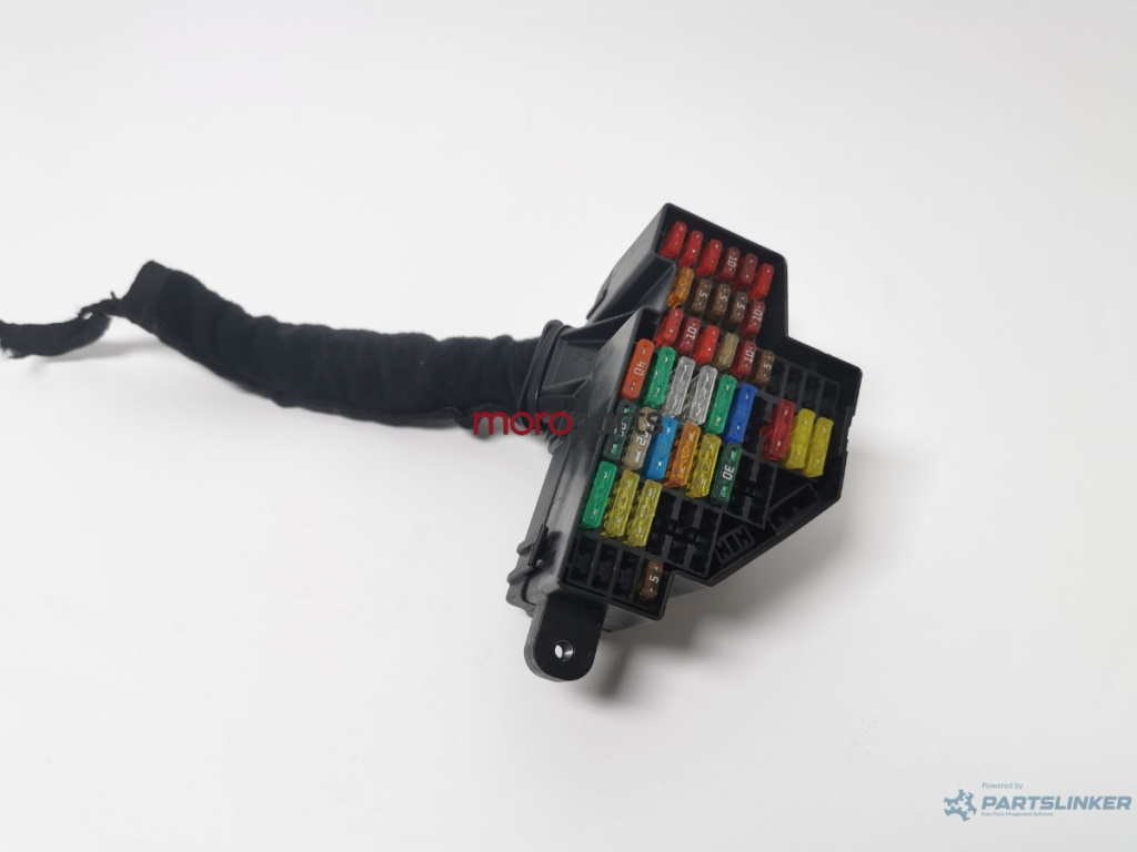 Panou sigurante VOLKSWAGEN GOLF V 1K1 2003 - 2009 VAG