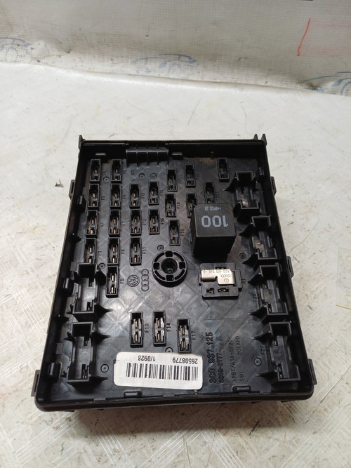 Panou sigurante Volkswagen Passat CC - Motorina 2011, 3C0937125