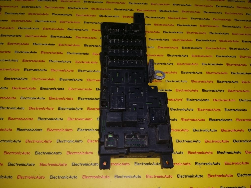 Panou sigurante Volvo 518322326, 8637841