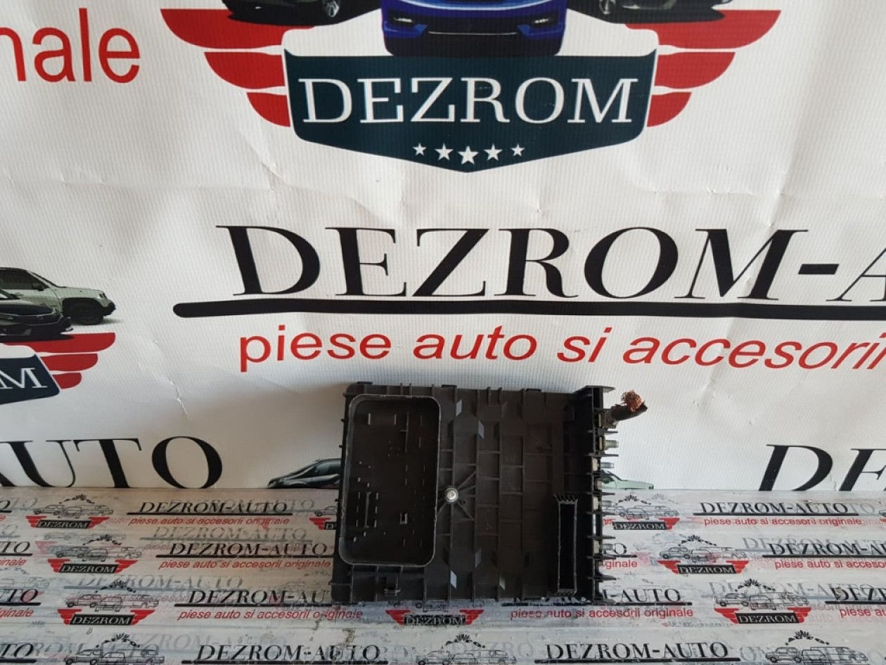 Panou sigurante VW Golf 5 Plus 1k0937125