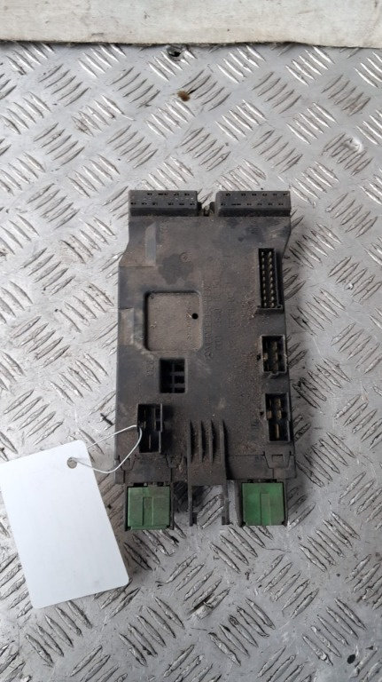 Panou sigurante Vw LT 35 2.5 TDI cod motor AVR / ANJ an 2005 cod 0005400650