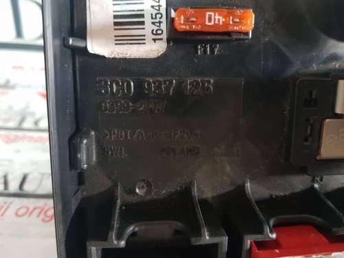 Panou sigurante VW Passat B6 3C0937125