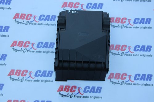 Panou sigurante VW Passat B7 2.0 TDI cod: 1K0937132F model 2012