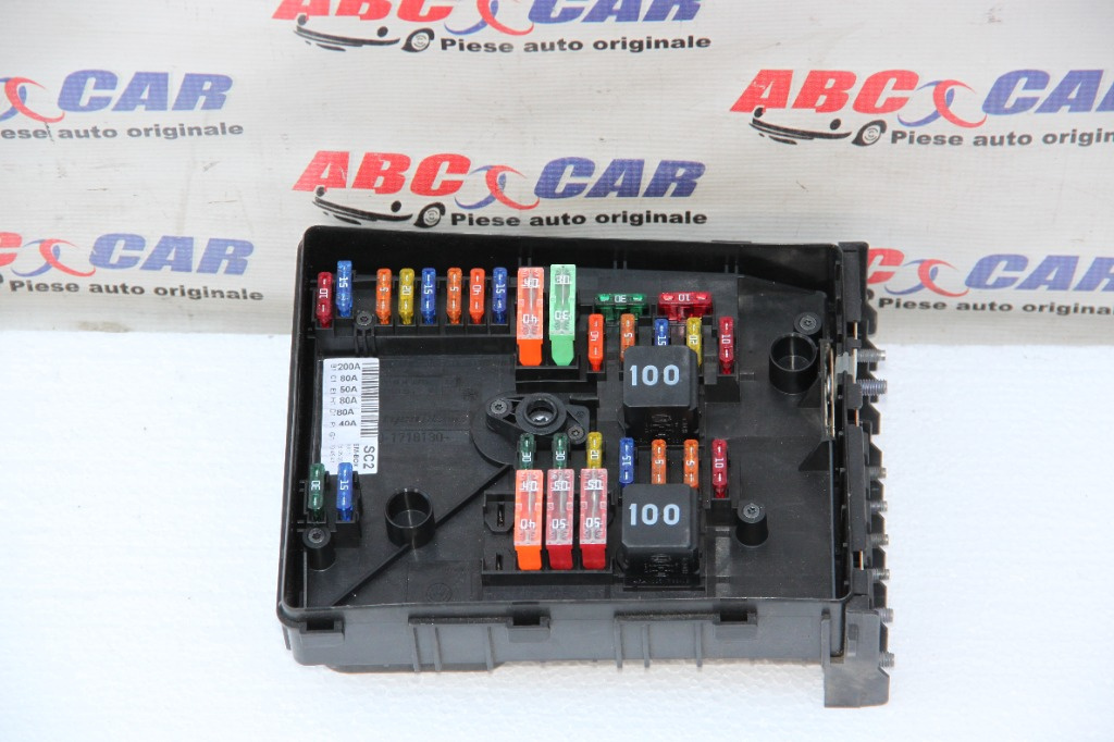 Panou sigurante VW Tiguan (5N) 2007-2016 1K0937125D