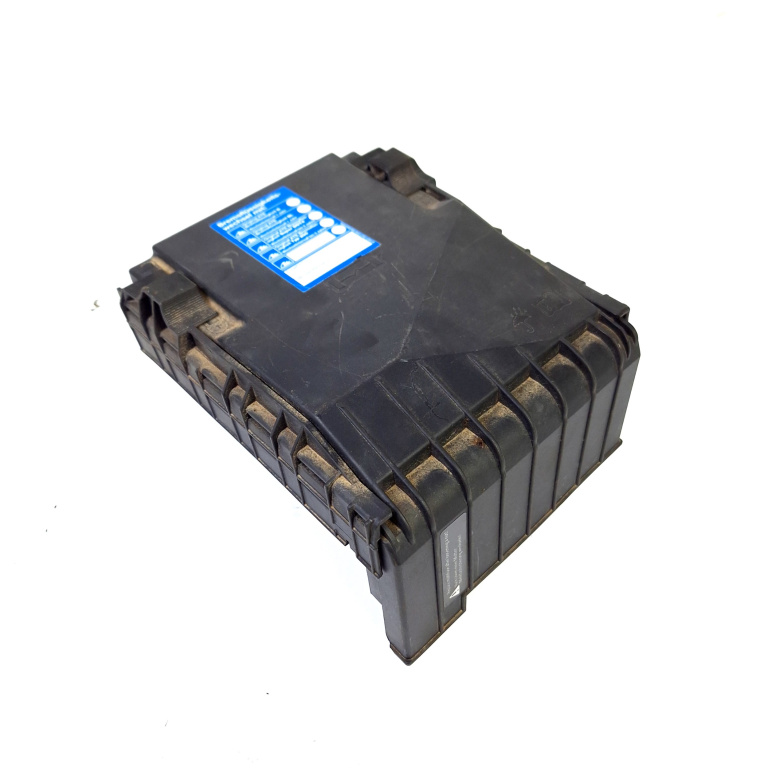 Panou Sigurante VW TIGUAN (5N) 2007 - Prezent Motorina 1K0937820D, 1K0 937 820 D, 1K0937821C, 1K0 937 821 C, 5K0937123A, 5K0 937 123 A, 5K0937800D, 5K0 937 800 D, 5K0937808C, 5K0 937 808 C, 5K0937816B, 5K0 937 816 B, 5N0937804 , 5N0 937 804 , 5N19375