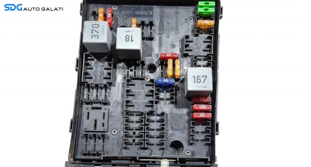 Panou Tablou Relee Sigurante Volkswagen Caddy 2003 - 2010 Cod 1K0937124P [L7277]
