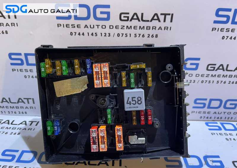 Panou Tablou Relee Sigurante VW Caddy 2004 - 2011 Cod 1K0937125