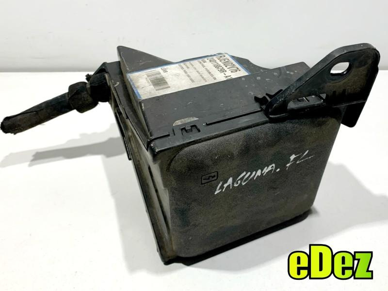 Panou / tablou sigurante Renault Laguna 3 (2007-2010) 1.5 dci K9K 846 243820001R