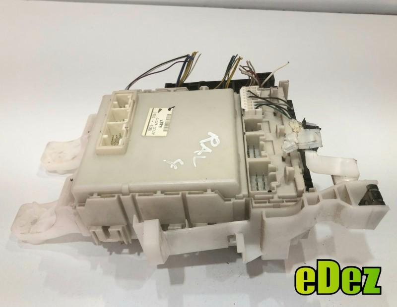 Panou / tablou sigurante Toyota RAV 4 (2005-2010) 2.2 d4d 2ad-ftv 82730-42010
