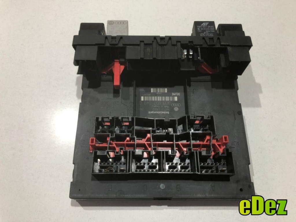 Panou / tablou sigurante Volkswagen Golf 5 Plus (2004-2008) 3c0937049d