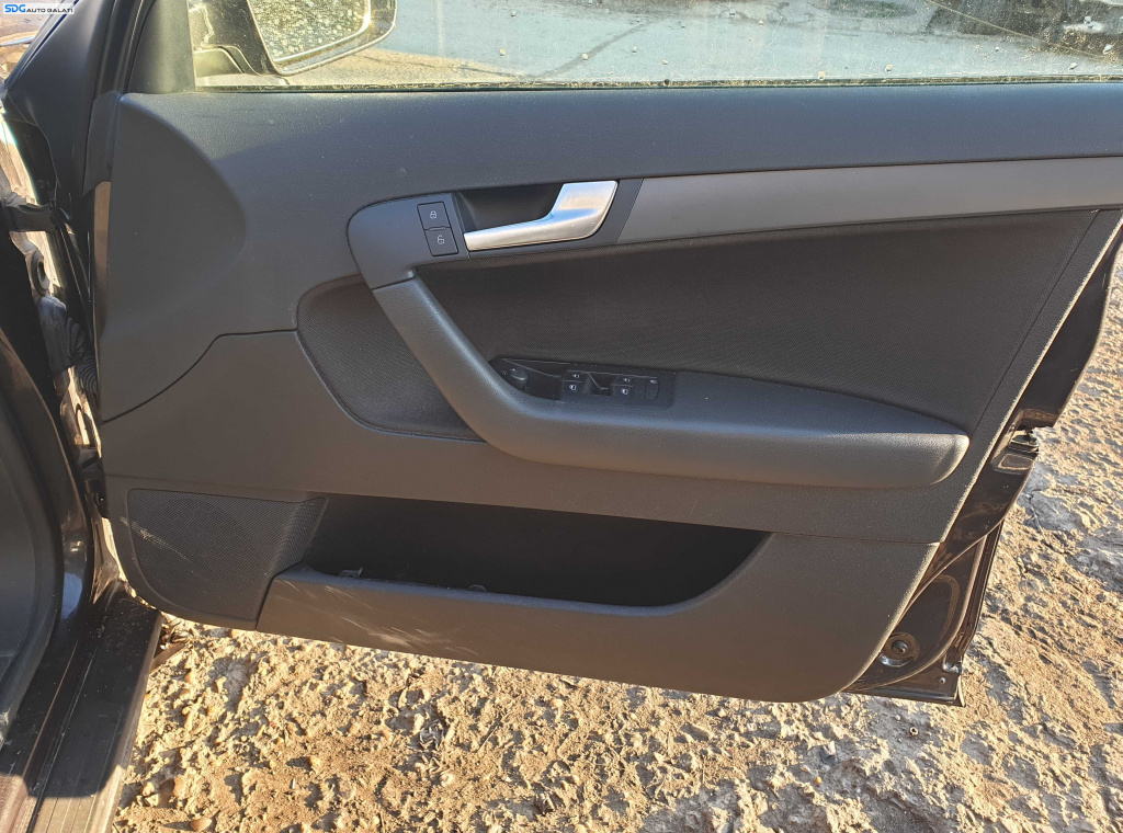Panou Tapiterie Fata Interior de pe Usa Portiera Dreapta Fata Audi A3 8P Sportback Hatchback 2004 - 2013 [K2048]