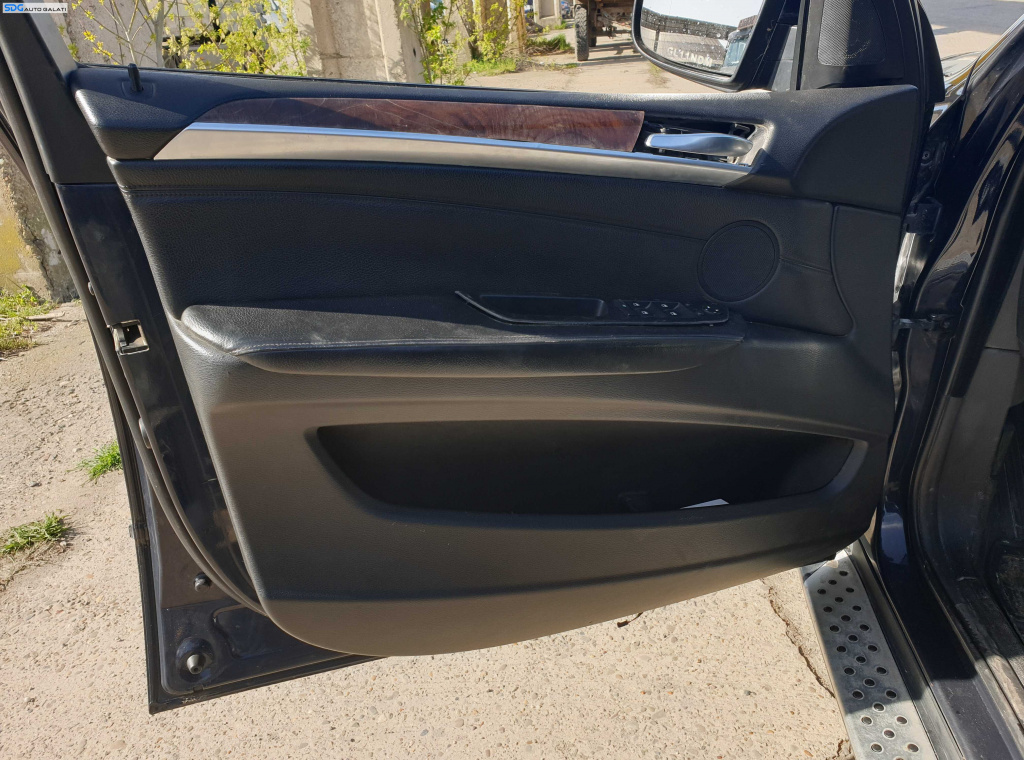 Panou Tapiterie Fata Interior Piele de la Usa Portiera Stanga Fata Sofer BMW X5 E70 2006 - 2013 [K4889]