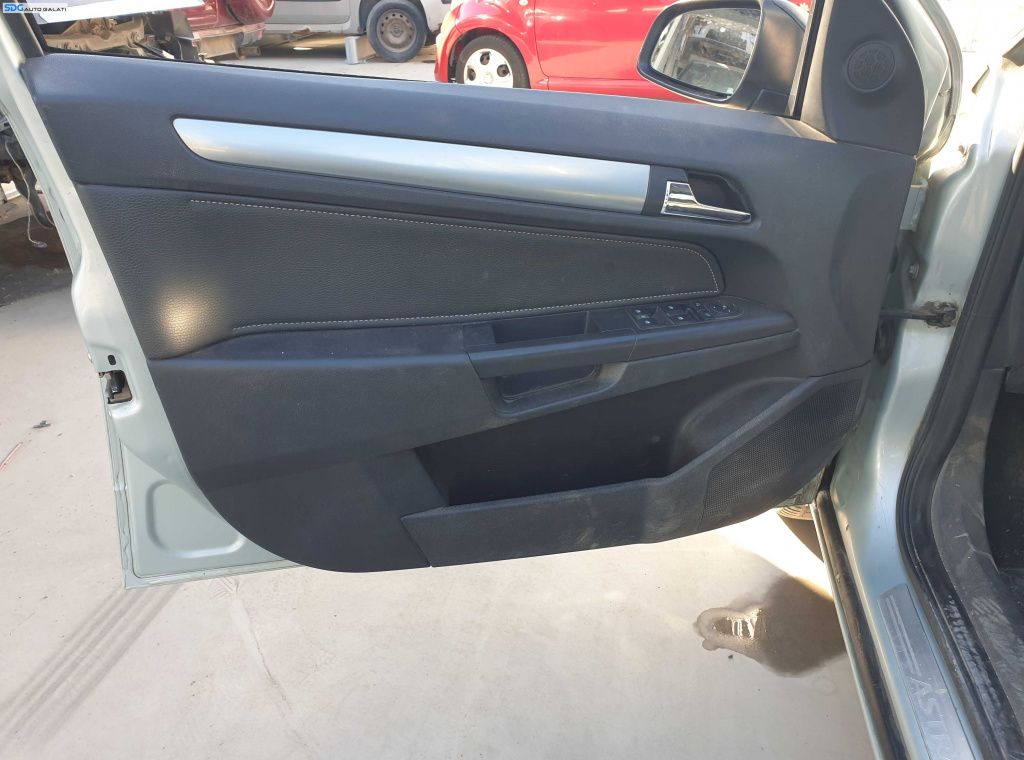 Panou Tapiterie Fata Interior Usa Portiera Stanga Fata Opel Astra H 2004 - 2010 [K7211]