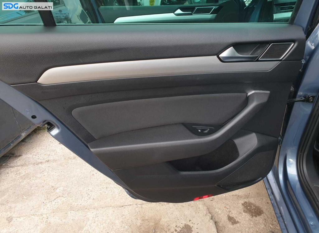 Panou Tapiterie Fata Interior Usa Portiera Stanga Spate Volkswagen Passat B8 Break Combi 2015 - 2020 [C8809]