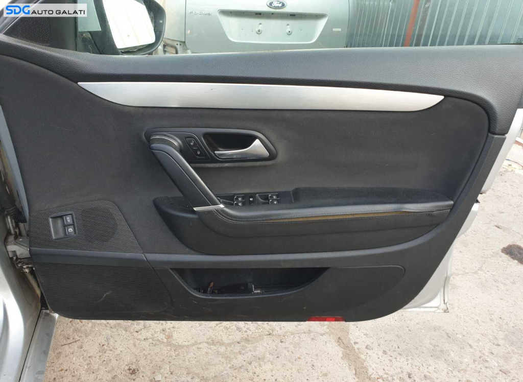 Panou Tapiterie Fata Interior Usa Portiera Dreapta Fata Volkswagen Passat CC 2008 - 2012 [C3888]