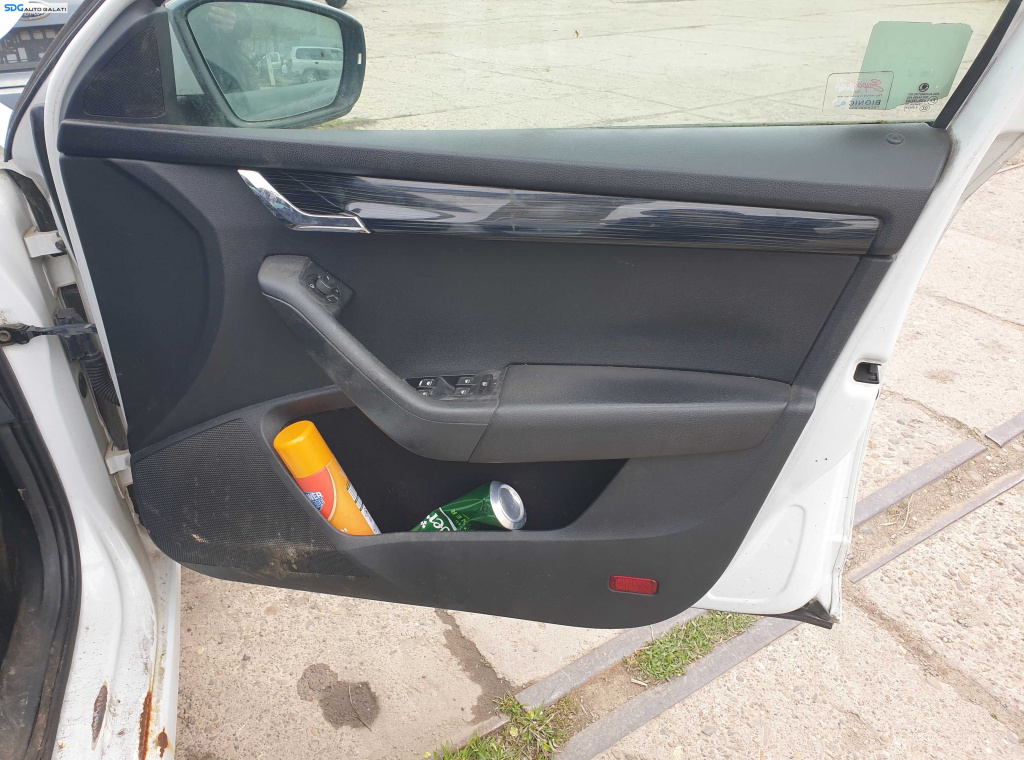 Panou Tapiterie Fata Interior Usa Portiera Dreapta Fata Skoda Octavia 3 2013 - 2020 [K4841]
