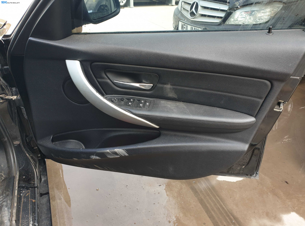 Panou Tapiterie Piele Fata Interior Usa Portiera Dreapta Fata BMW Seria 3 F30 F31 NFL Non Facelift 2011 - 2014 [K6677]