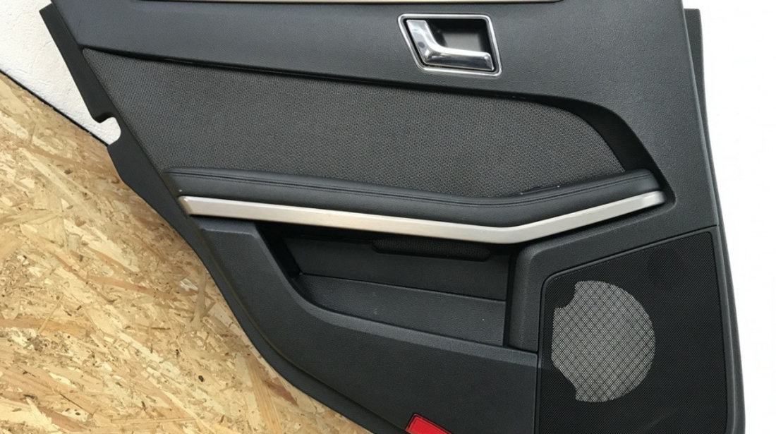 Panou tapiterie usa stanga spate Mercedes Benz W212 E220 CDI Avangarde sedan 2010 (A2127300148)
