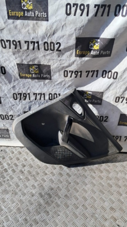 Panou usa dreapta spate Peugeot 208 1.2 VTI hatchback an 2013