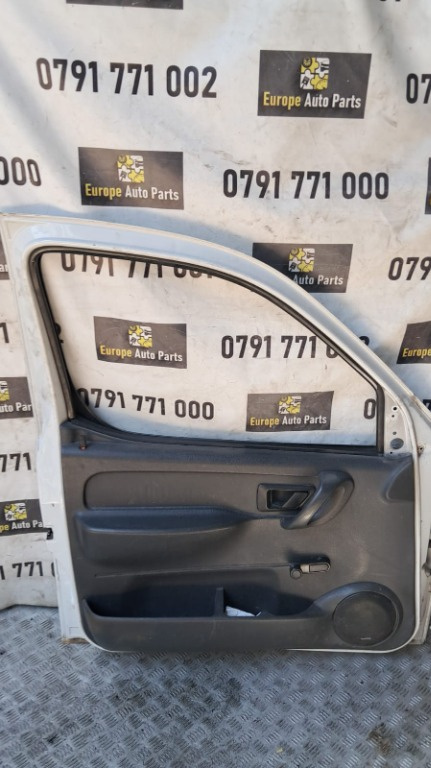 Panou usa stanga fata Peugeot Partner 2.0 HDI cod motor RHY , transimie manuala an 2004