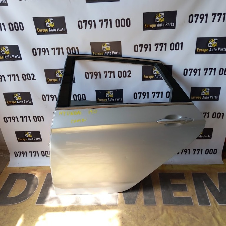 Panou usa stanga spate Hyundai i40 Combi 1.7 CRDI 2013