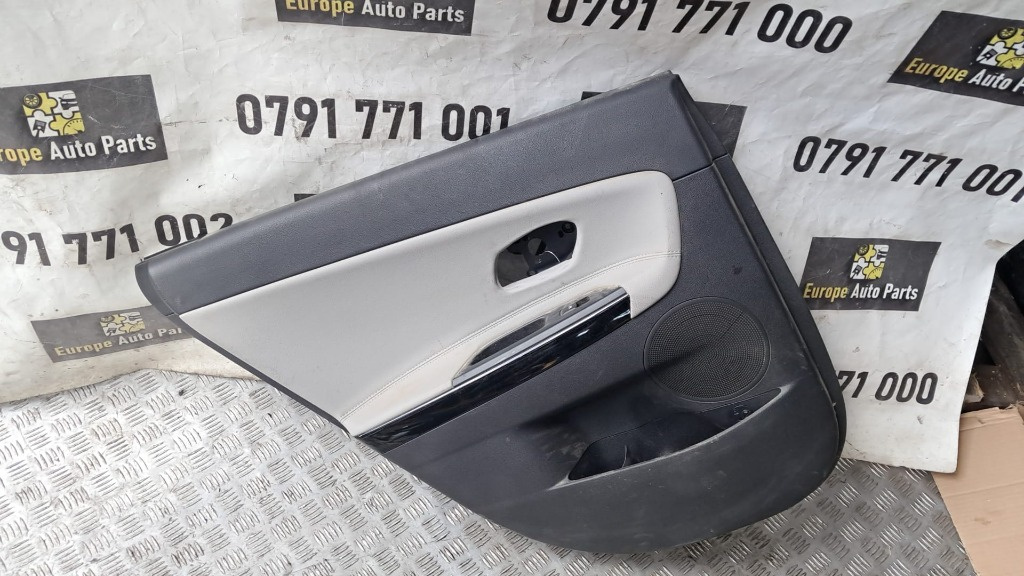 Panou usa stanga spate Kia Cee'd 1.6 CRDI combi cod motor D4FB 128 cp / 94KW an 2014 cod 83330-A2020