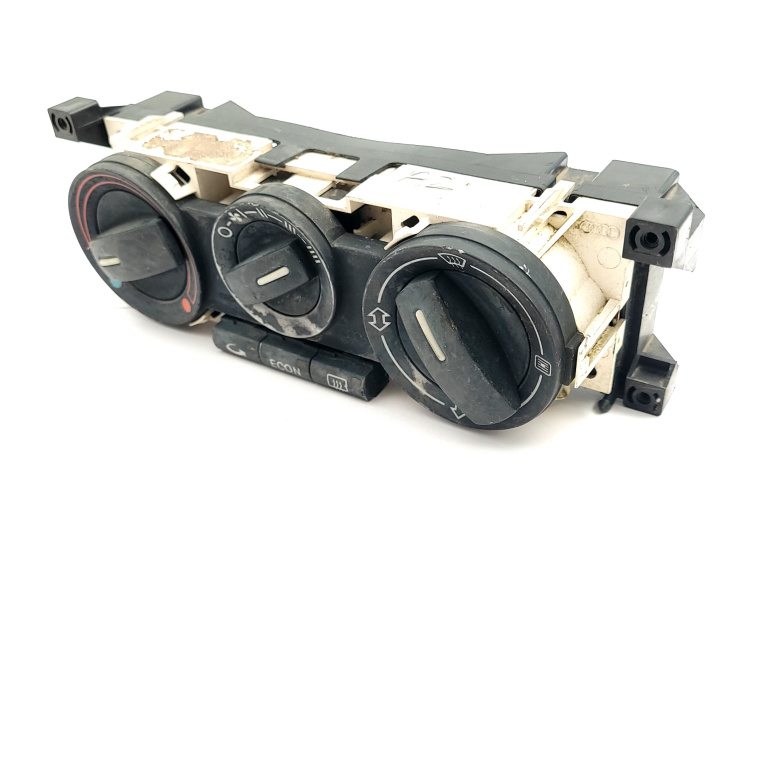 Panou Ventilatie / Panou Comanda Clima / Ac Audi A2 (8Z0) 2000-2005 Ac / Aer Conditionat Clima / Climatronic 8Z0815687, Bz0815687A Siemens , Preh