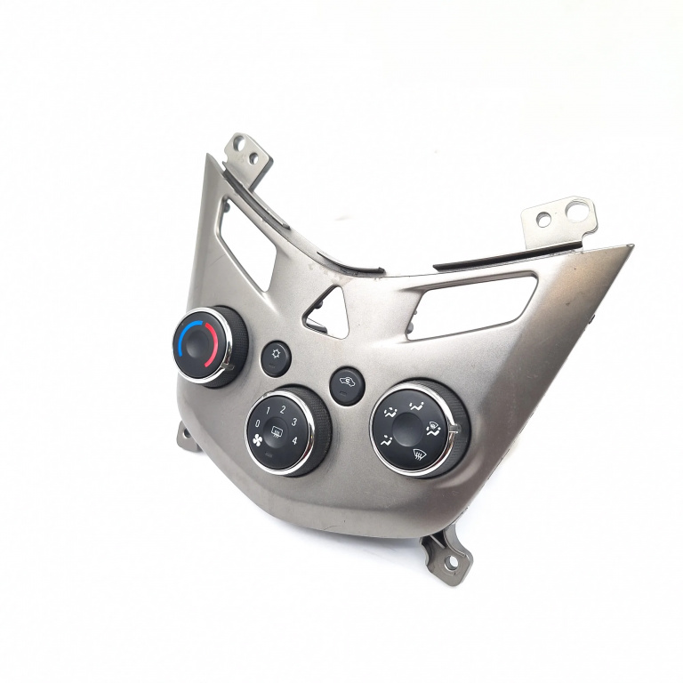 Panou Ventilatie / Panou Comanda Clima / Ac Chevrolet Aveo T300 2011-2020 1.3 Cdti 16V A13Dte Motorina Ac / Aer Conditionat Clima / Climatronic 1201191493, 95164452