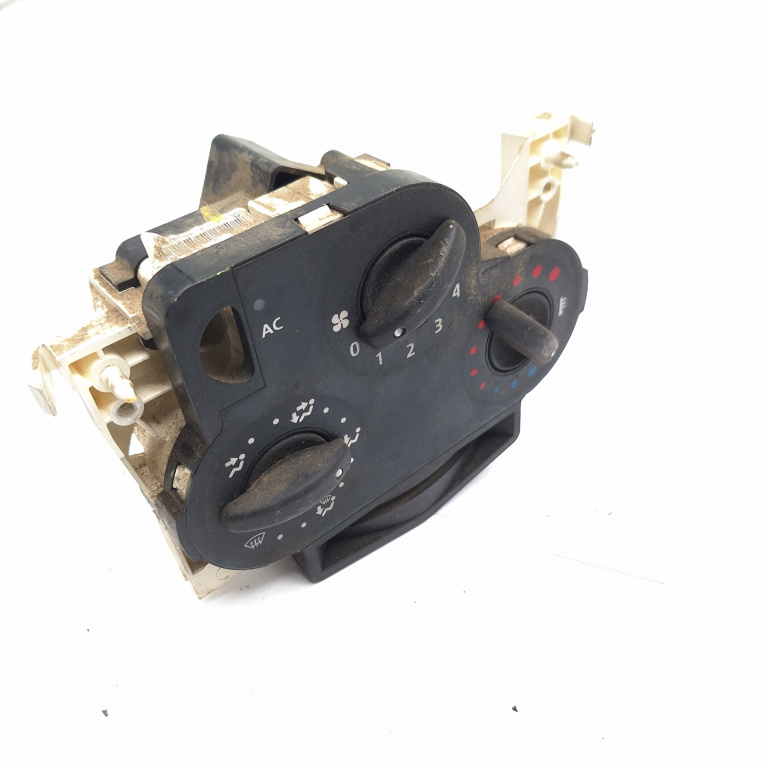 Panou Ventilatie / Panou Comanda Clima / Ac Dacia Logan (Ls) 2004-2012 Ac / Aer Conditionat 69577319, 89570003, 69577011, 69577309, N103318U, 69577011Q Valeo