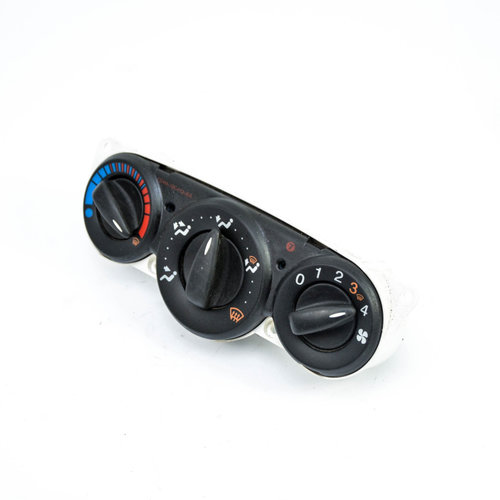 Panou Ventilatie / Panou Comanda Clima / Ac Fara AC / Fara Aer Conditionat Ford FOCUS Mk 1 1998 - 20...