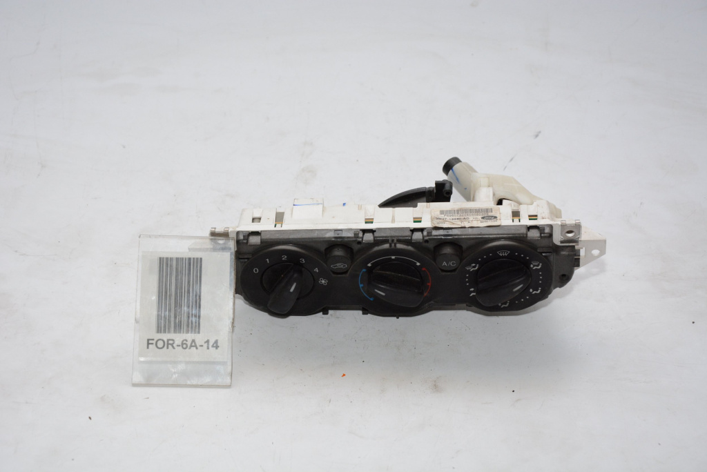 Panou Ventilatie / Panou Comanda Clima / Ac Ford Focus Mk 2 2005-2010 Ac / Aer Conditionat 3M5T19980Ad