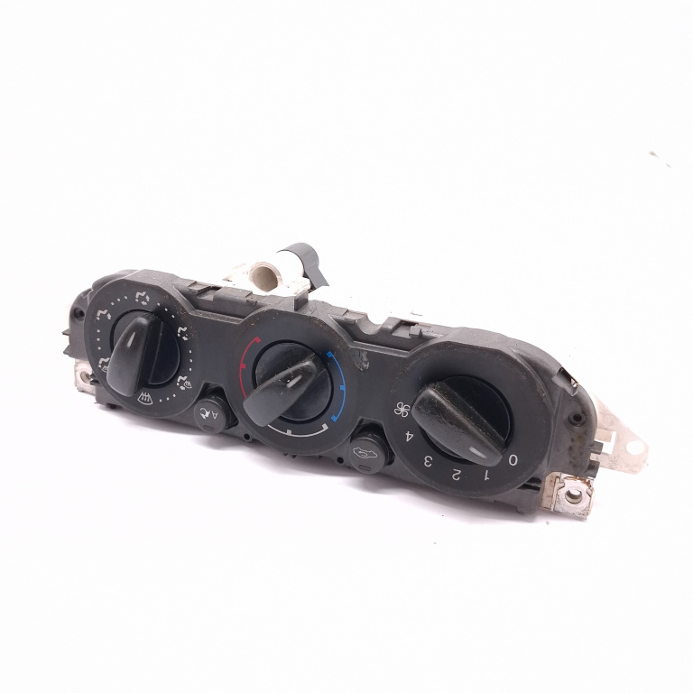Panou Ventilatie / Panou Comanda Clima / Ac Ford Focus Mk 2 2005-2010 1.8 Tdci Kkda Motorina Ac / Aer Conditionat 3M5T19980Ad, 3M6T19980Ad, 69607320, 3M5T-19980-Ad, P69607320702191024, 69607003 Ford