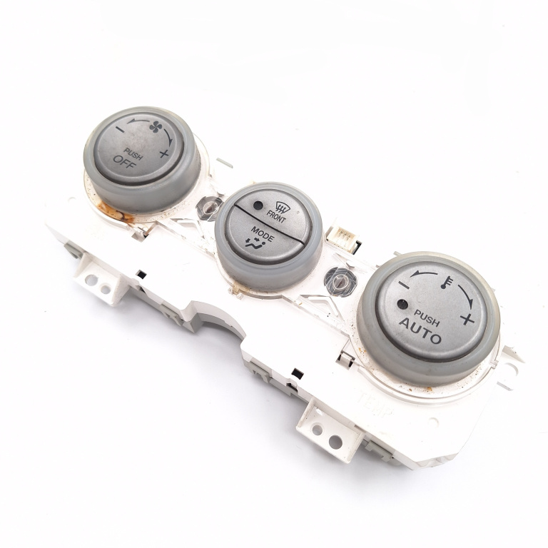Panou Ventilatie / Panou Comanda Clima / Ac Mazda 6 (Gg) 2002-2008 Clima / Climatronic Tc02E2E