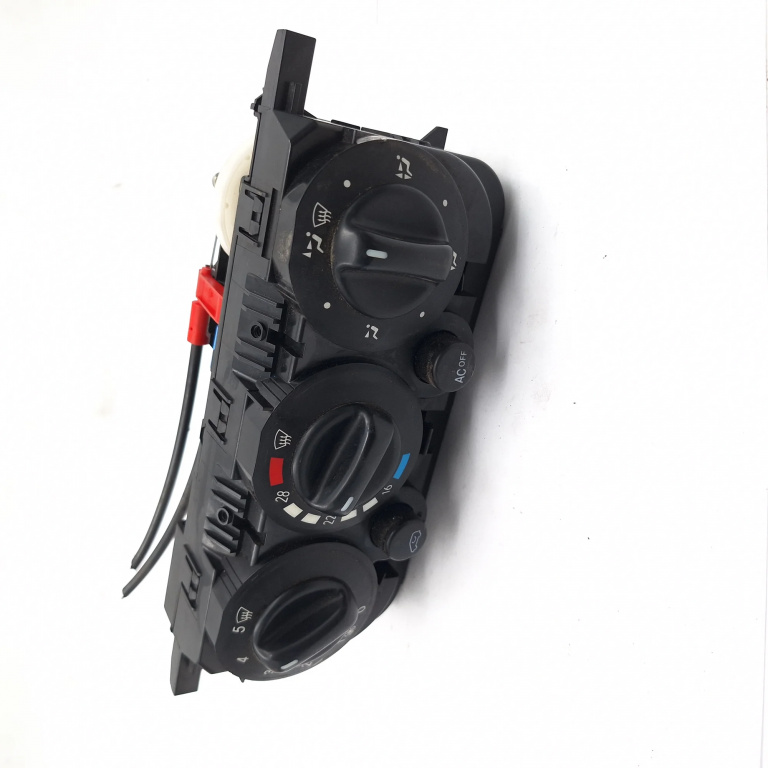 Panou Ventilatie / Panou Comanda Clima / Ac Mercedes-Benz A-Class (W168) 1997-2004 Ac / Aer Conditionat 1688302185, 2440004601, Q013603