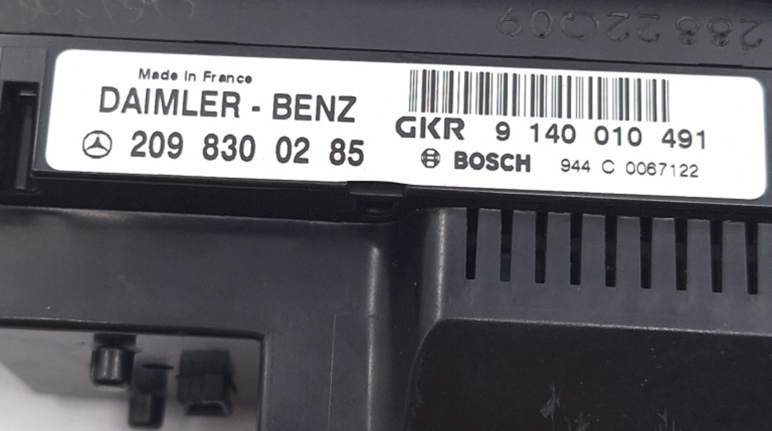 Panou Ventilatie / Panou Comanda Clima / Ac Mercedes-Benz C-CLASS (W203) 2000 - 2007 Motorina 2098300285, GKR9140010491, 944C0067122, 28822Q09, 9140010491