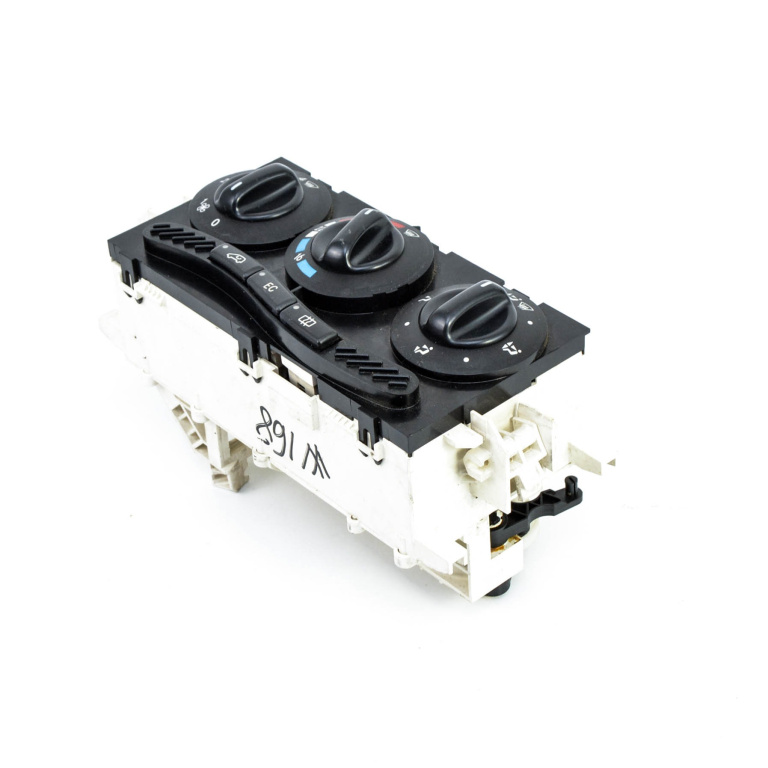 Panou Ventilatie / Panou Comanda Clima / Ac Mercedes-Benz A-Class (W168) 1997-2004 A 140 (168.031, 168.131) M 166.940 Benzina Fara Ac / Fara Aer Conditionat 1688300485