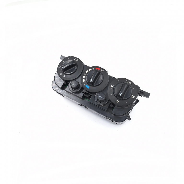 Panou Ventilatie / Panou Comanda Clima / Ac Mercedes-Benz A-Class (W168) 1997-2004 A 140 (168.031, 168.131) M 166.940 Benzina Ac / Aer Conditionat Clima / Climatronic 1688302185, Q014203, 2440004601