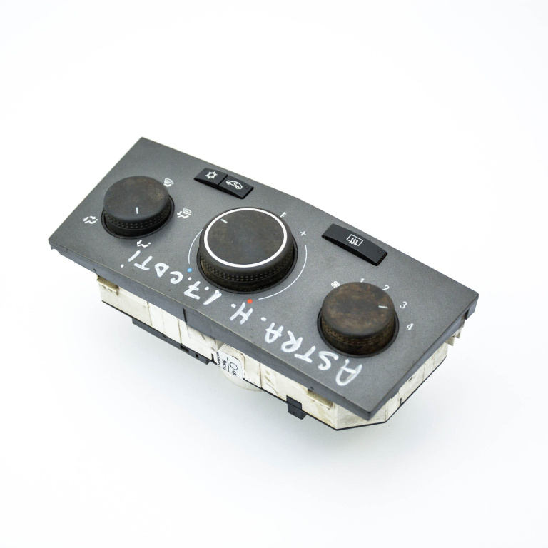 Panou Ventilatie / Panou Comanda Clima / Ac Opel ASTRA H 2004 - 2012 13201300