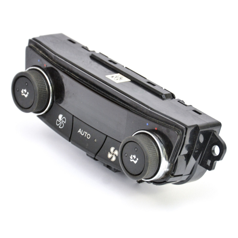 Panou Ventilatie / Panou Comanda Clima / Ac Peugeot 508 2010-2023 2.0 Hdi Hybrid4 Awc Rhc (Dw10Cted4) Motorina Clima / Climatronic 96773953Xt