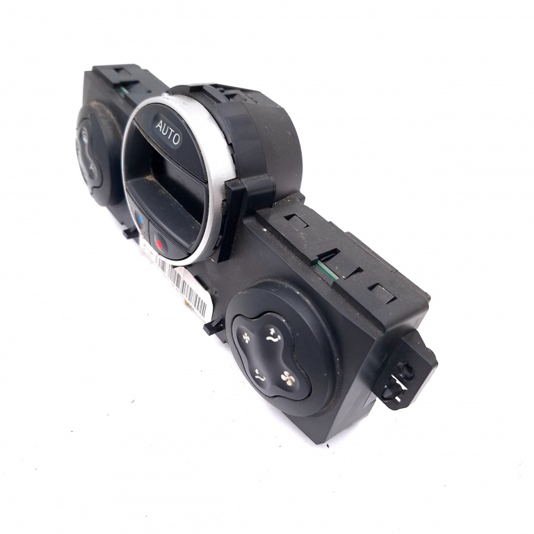 Panou Ventilatie / Panou Comanda Clima / Ac Renault Clio 3 2005-2012 1.4 16V K4J 780 Benzina Ac / Aer Conditionat 8200296683, 09340022, N101993M Valeo
