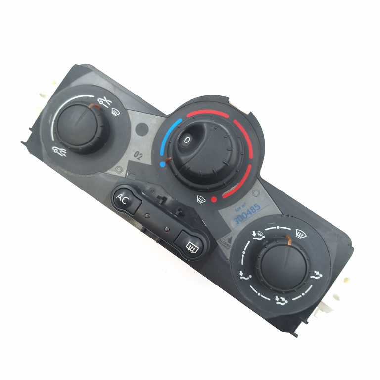 Panou Ventilatie / Panou Comanda Clima / Ac Renault Grand Scenic 2 2004-2022 1.9 Dci (Jm0G, Jm12, Jm1G, Jm2C) F9Q 812 Motorina Ac / Aer Conditionat Clima / Climatronic 69587003