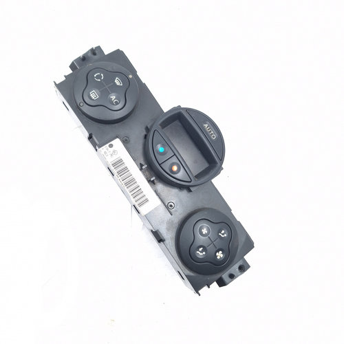 Panou Ventilatie / Panou Comanda Clima / Ac Renault Megane 2 2002-2010 2.0 F4R 770 Benzina Ac / Aer ...