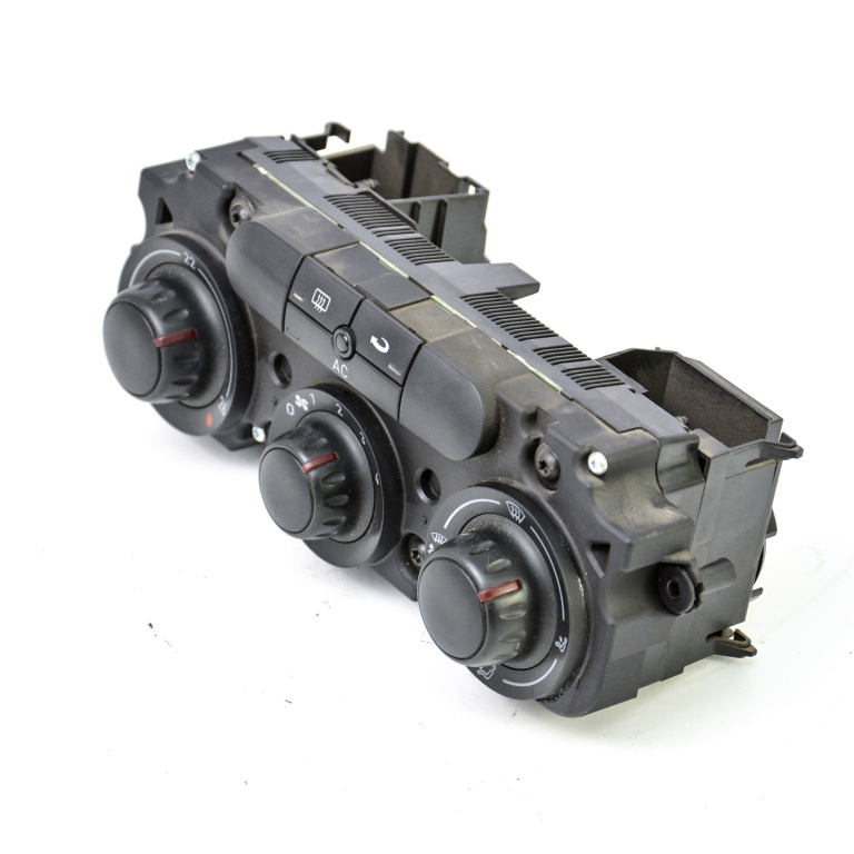 Panou Ventilatie / Panou Comanda Clima / Ac Seat Leon (1P1) 2005-2012 1.6 Bse Benzina Ac / Aer Conditionat 5P0820047K, 5P0 820 047 K
