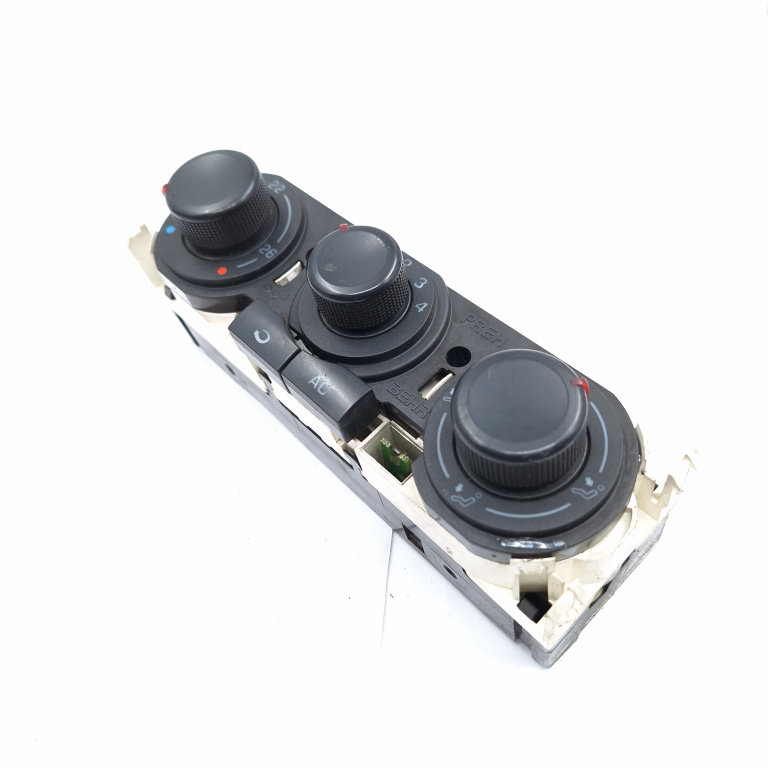 Panou Ventilatie / Panou Comanda Clima / Ac Seat Ibiza Mk4 (6L) 2002-2008 1.9 Sdi Asy Motorina Ac / Aer Conditionat 6Q0819445 Behr