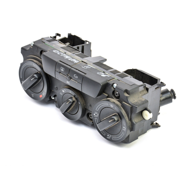 Panou Ventilatie / Panou Comanda Clima / Ac Skoda Octavia 2 (1Z) 2004-2013 Ac / Aer Conditionat 1Z0820047K