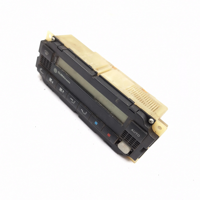 Panou Ventilatie / Panou Comanda Clima / Ac Vw Passat B5, B5.5 1996-2005 Clima / Climatronic 3B1907044A, 5Hb00761702 Hella