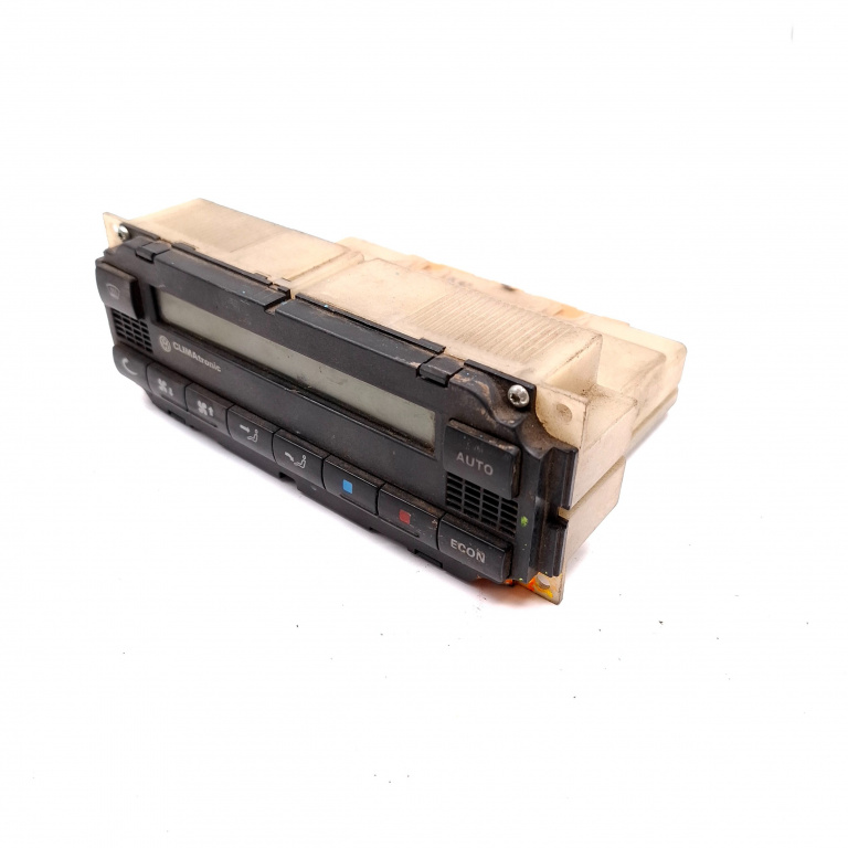 Panou Ventilatie / Panou Comanda Clima / Ac Vw Passat B5, B5.5 1996-2005 Ac / Aer Conditionat Clima / Climatronic 5Hb00761711, 3B2907044B, 5Hb007617-11 Hella