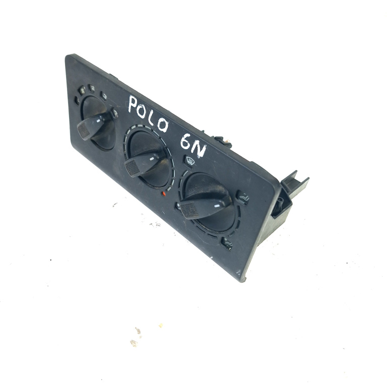 Panou Ventilatie / Panou Comanda Clima / Ac Vw Polo (6N1) 1994-1999 Ac / Aer Conditionat Clima / Climatronic 1H0819045C, 1H0 819 045 C, 1H0820045C, 1H0 820 045 C
