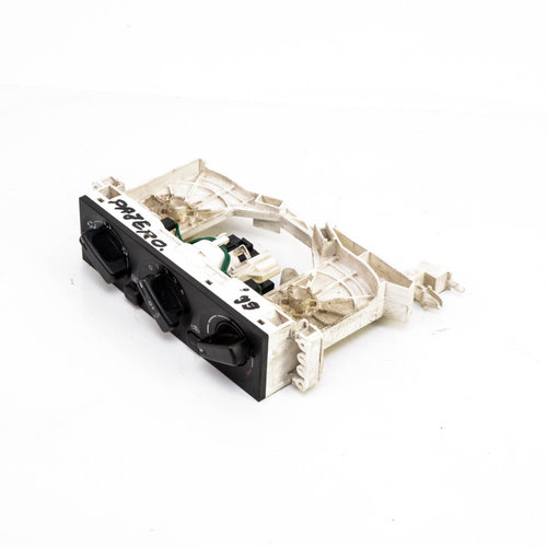 Panou Ventilatie / Panou Comanda Clima / Ac Mitsubishi Pajero Pinin 1998-2007 1.8 Gdi 4G93 Benzina A...