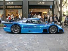 Parada de supercaruri in Tokyo